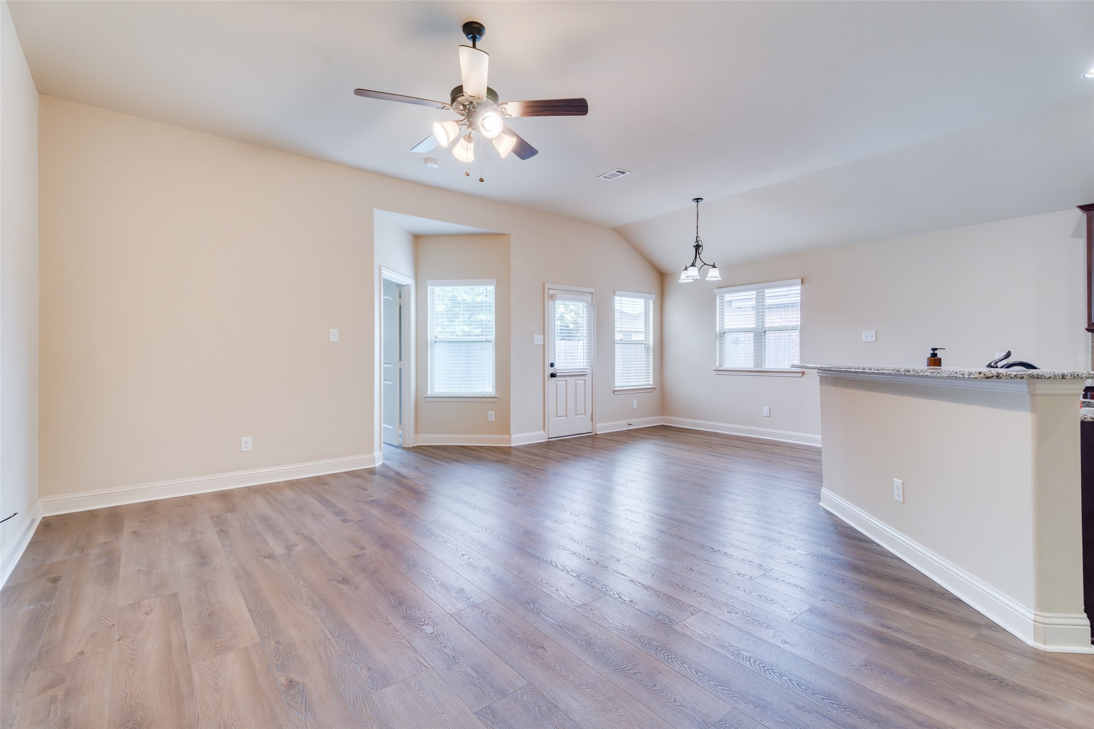 1417 Reiger Drive Greenville TX 75402