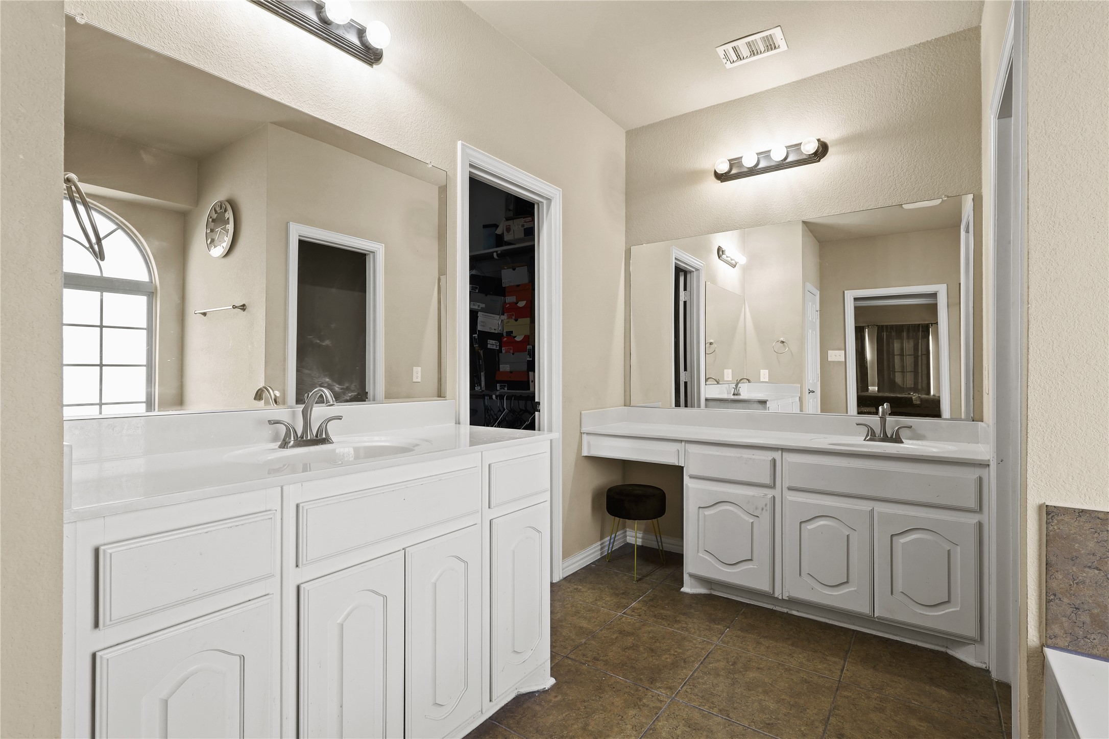 1010 Grover Court Cedar Hill TX 75104