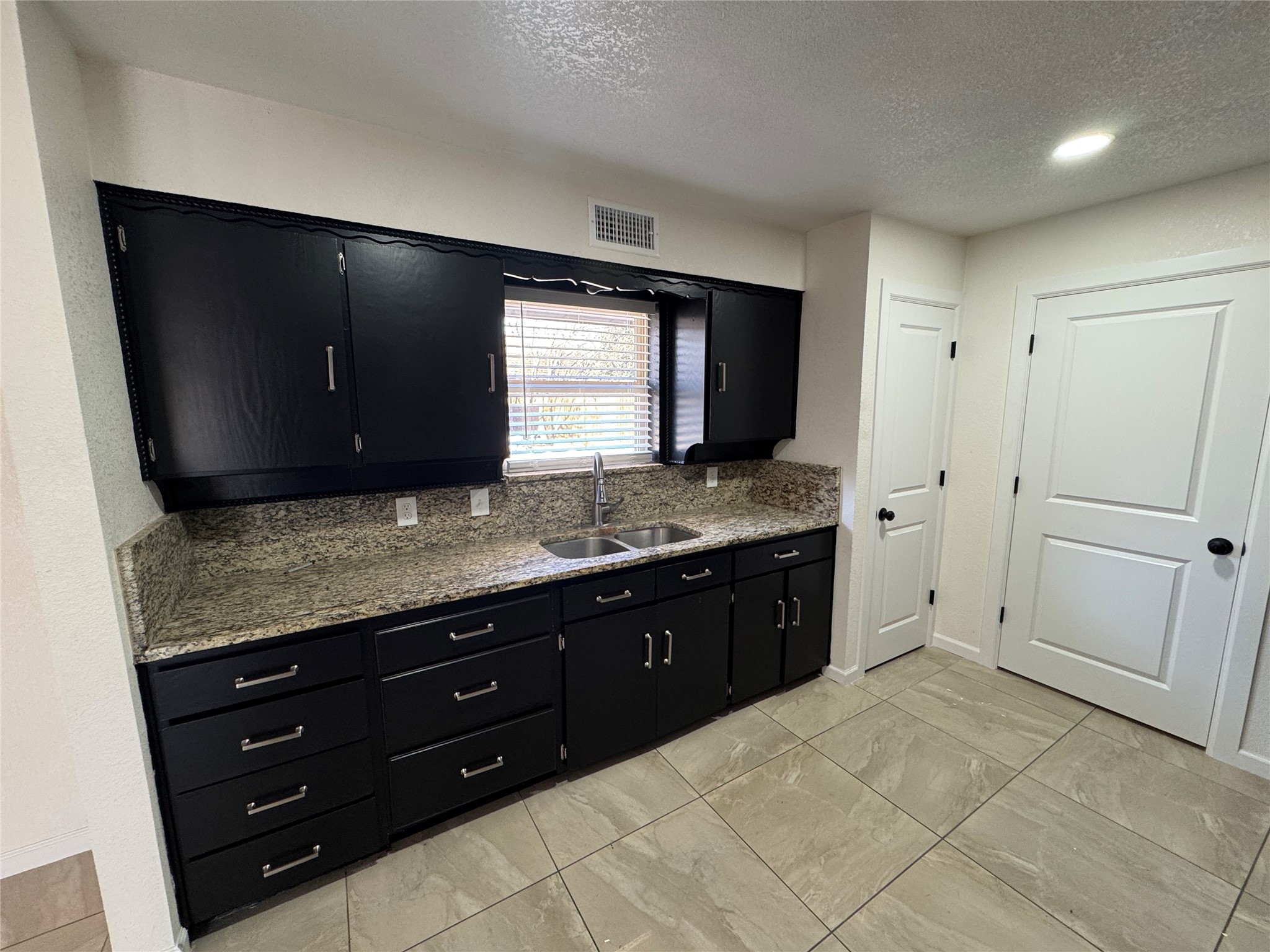 408 Steeple Ridge Road Everman TX 76140