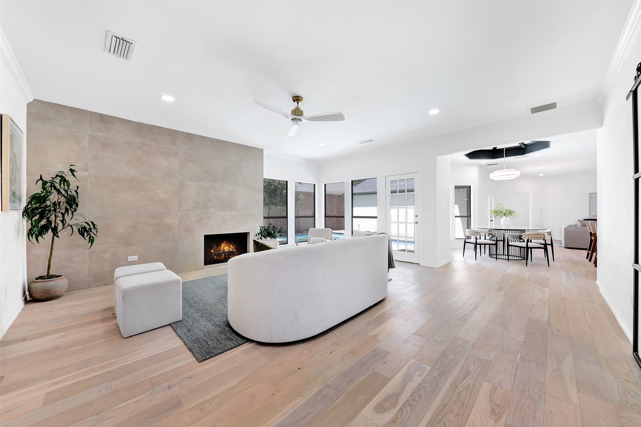 12541 Matisse Lane Dallas TX 75230