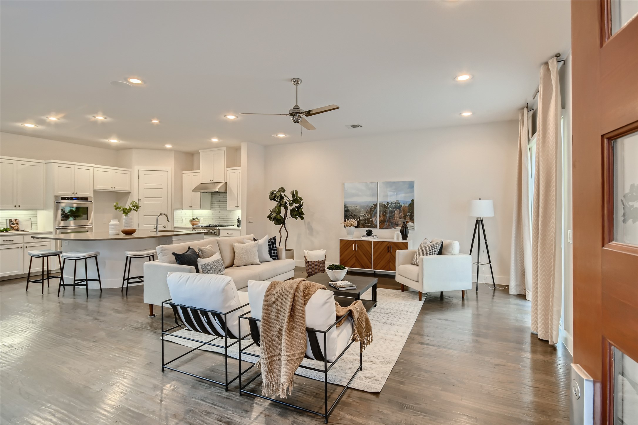 3871 Pine Tree Court Dallas TX 75206
