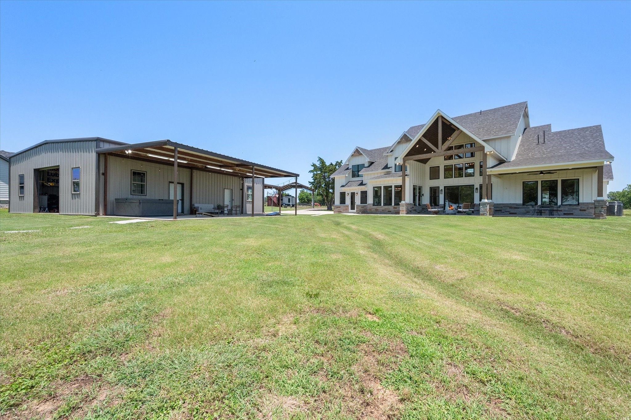 11077 S Us Highway 287 Kerens TX 75144