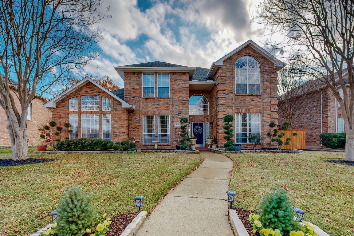 604 Regalwood Drive Desoto TX 75115