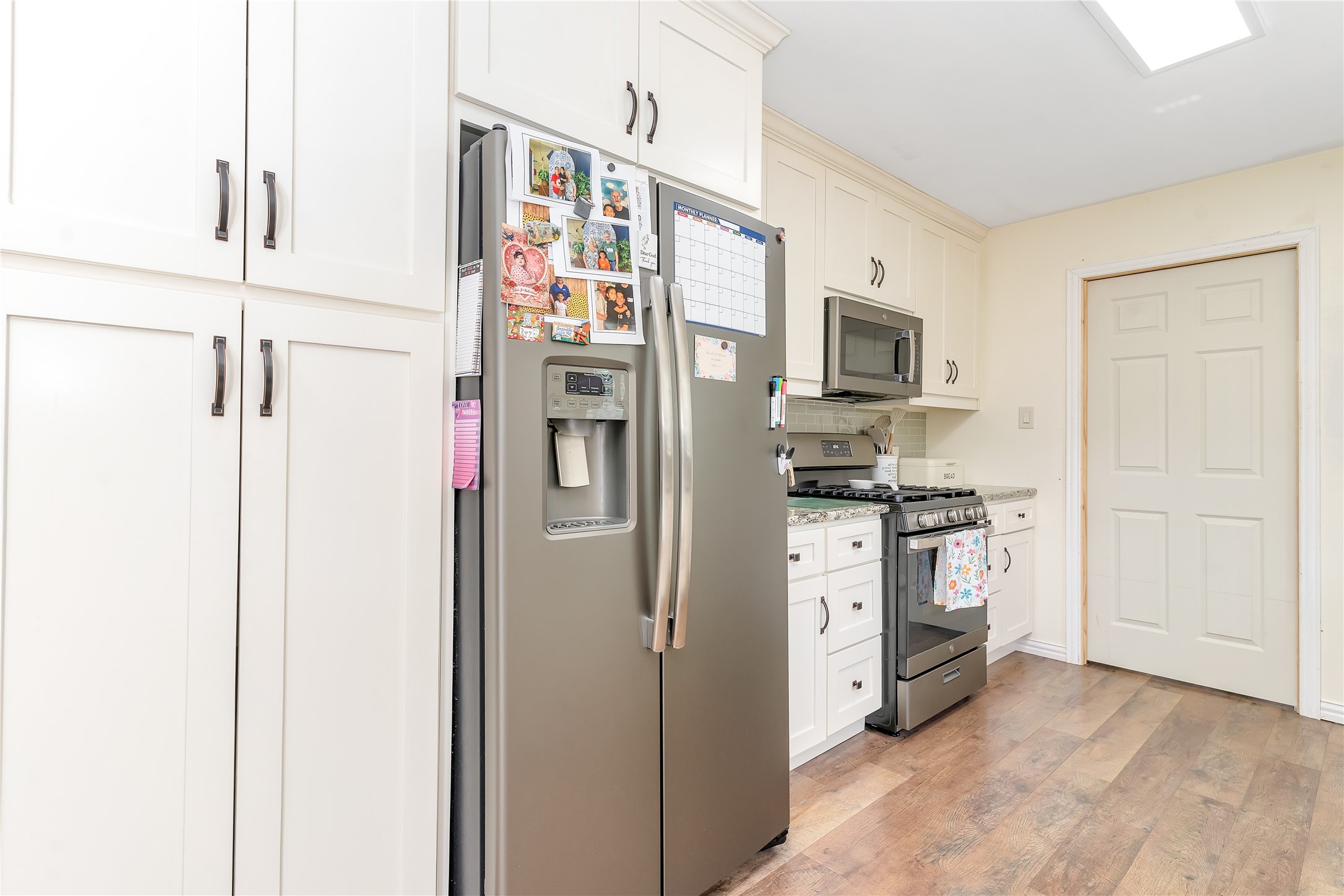 1328 Brookside Drive Hurst TX 76053