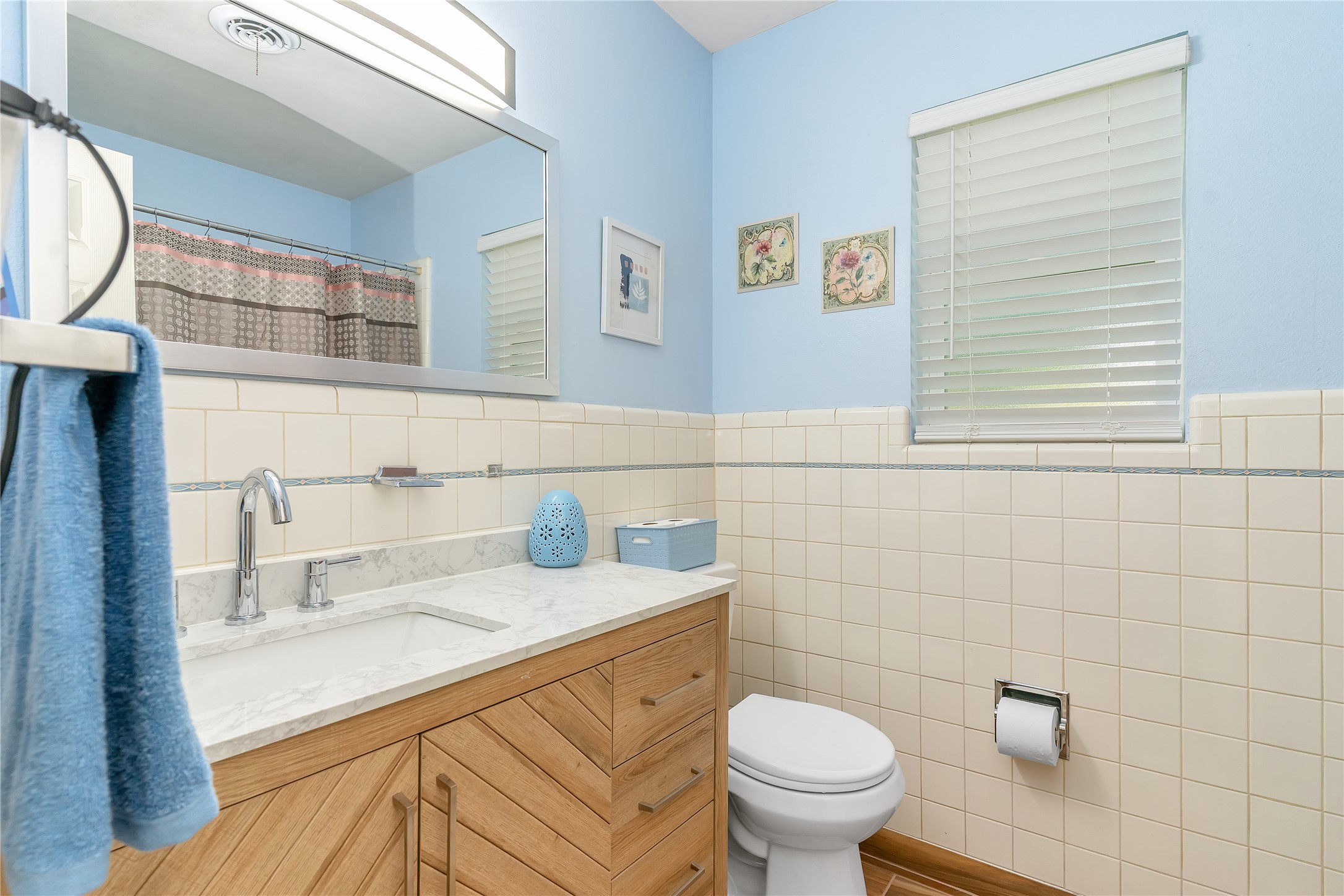 1328 Brookside Drive Hurst TX 76053