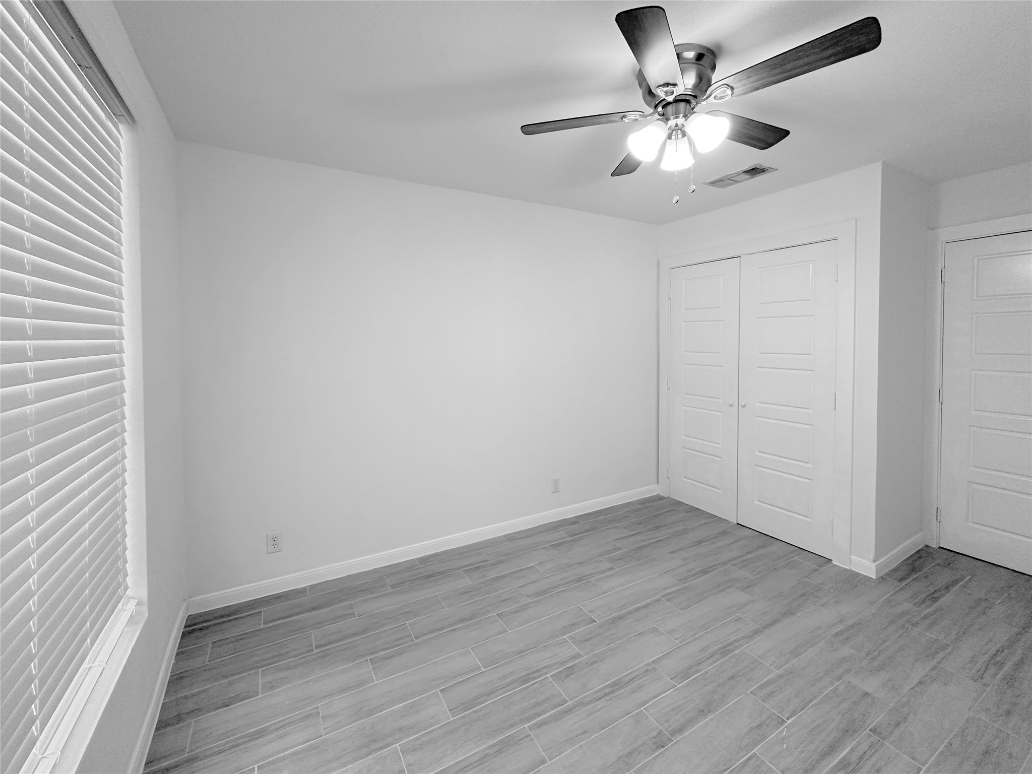 706 Carter Drive Arlington TX 76010