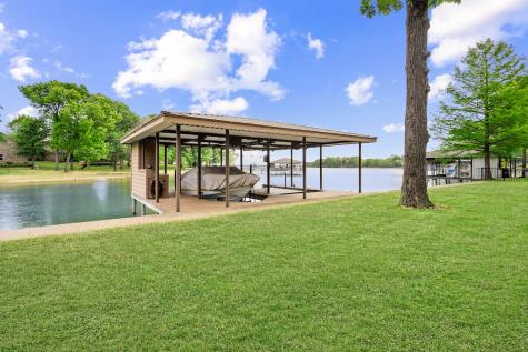 301 Bentwood Circle Corsicana TX 75109