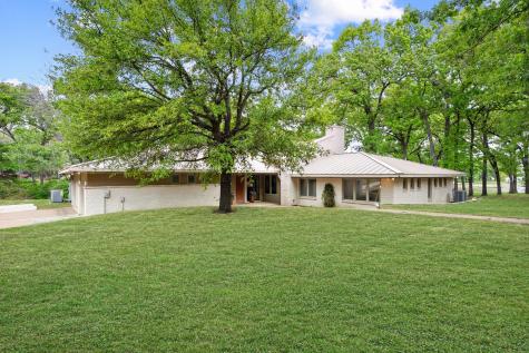 301 Bentwood Circle Corsicana TX 75109