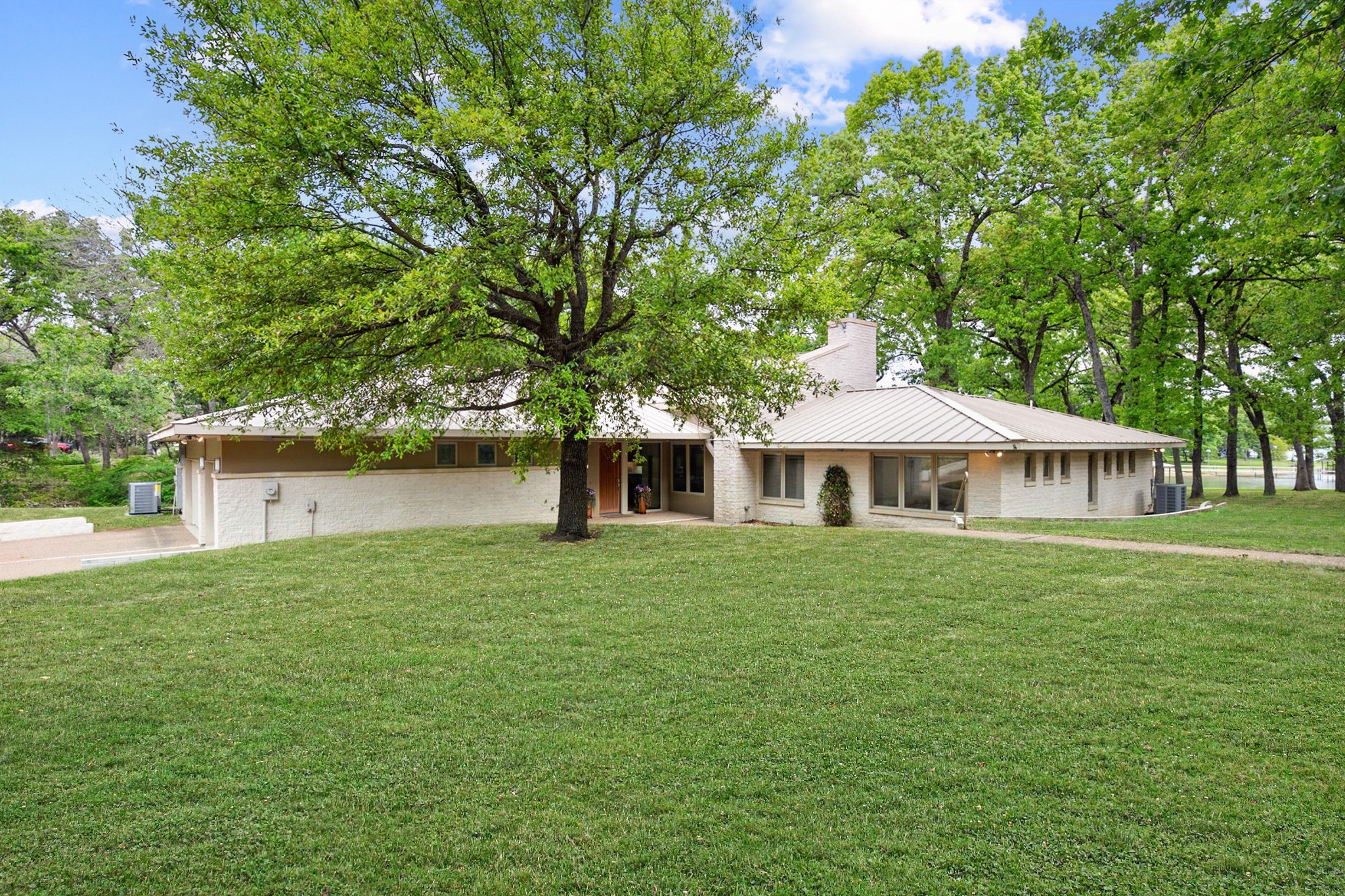 301 Bentwood Circle Corsicana TX 75109