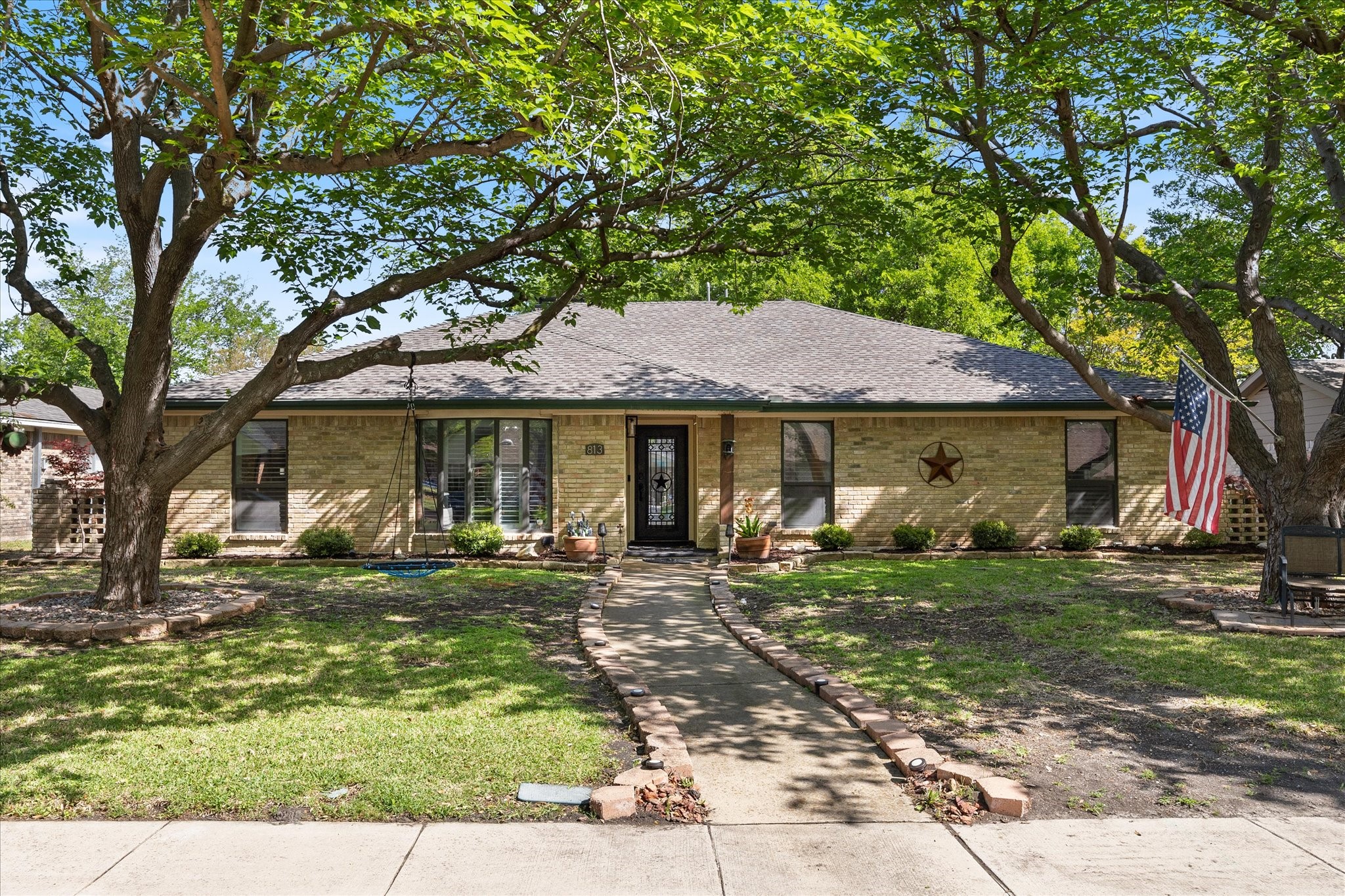 813 Grinnell Drive Richardson TX 75081