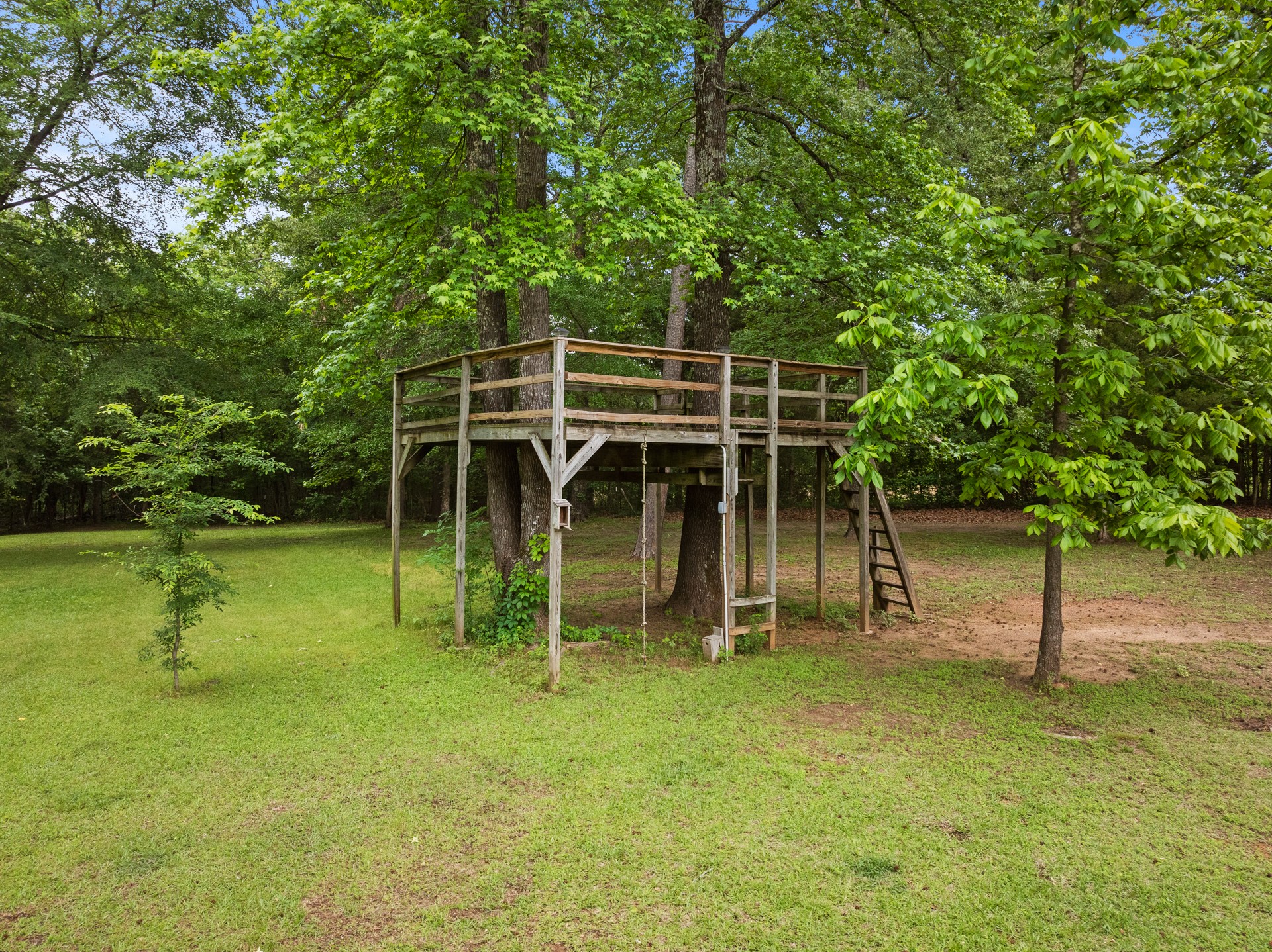 65 Cr 2835 Pittsburg TX 75686
