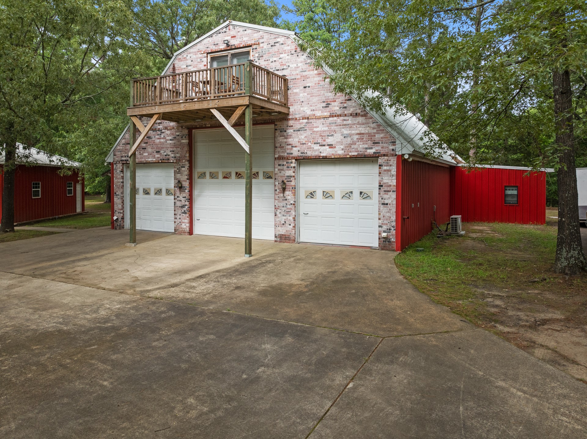 65 Cr 2835 Pittsburg TX 75686