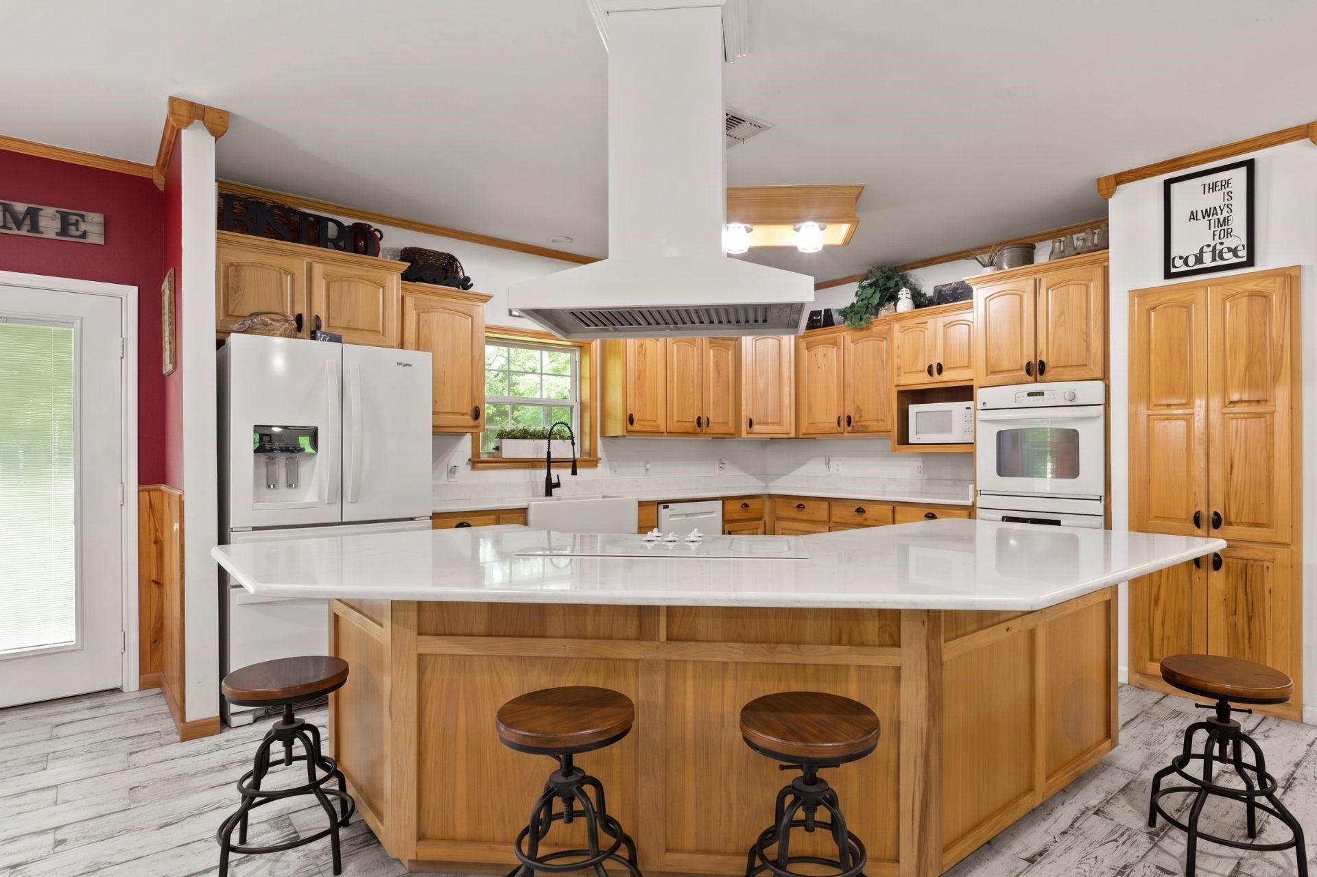 65 Cr 2835 Pittsburg TX 75686