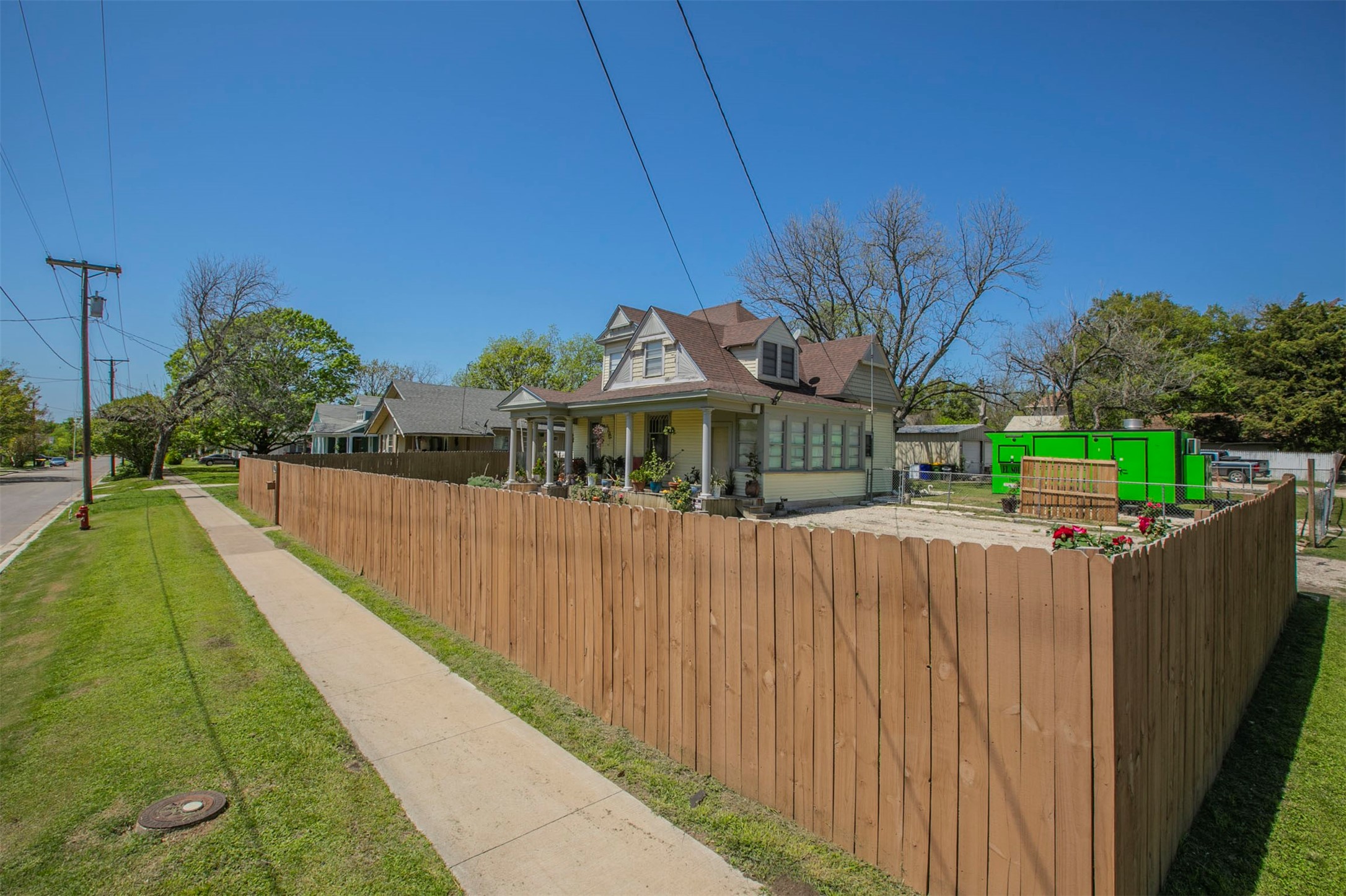717 Park Drive Hillsboro TX 76645