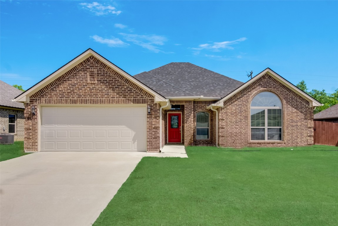 1419 Still Meadow Drive Kaufman TX 75142