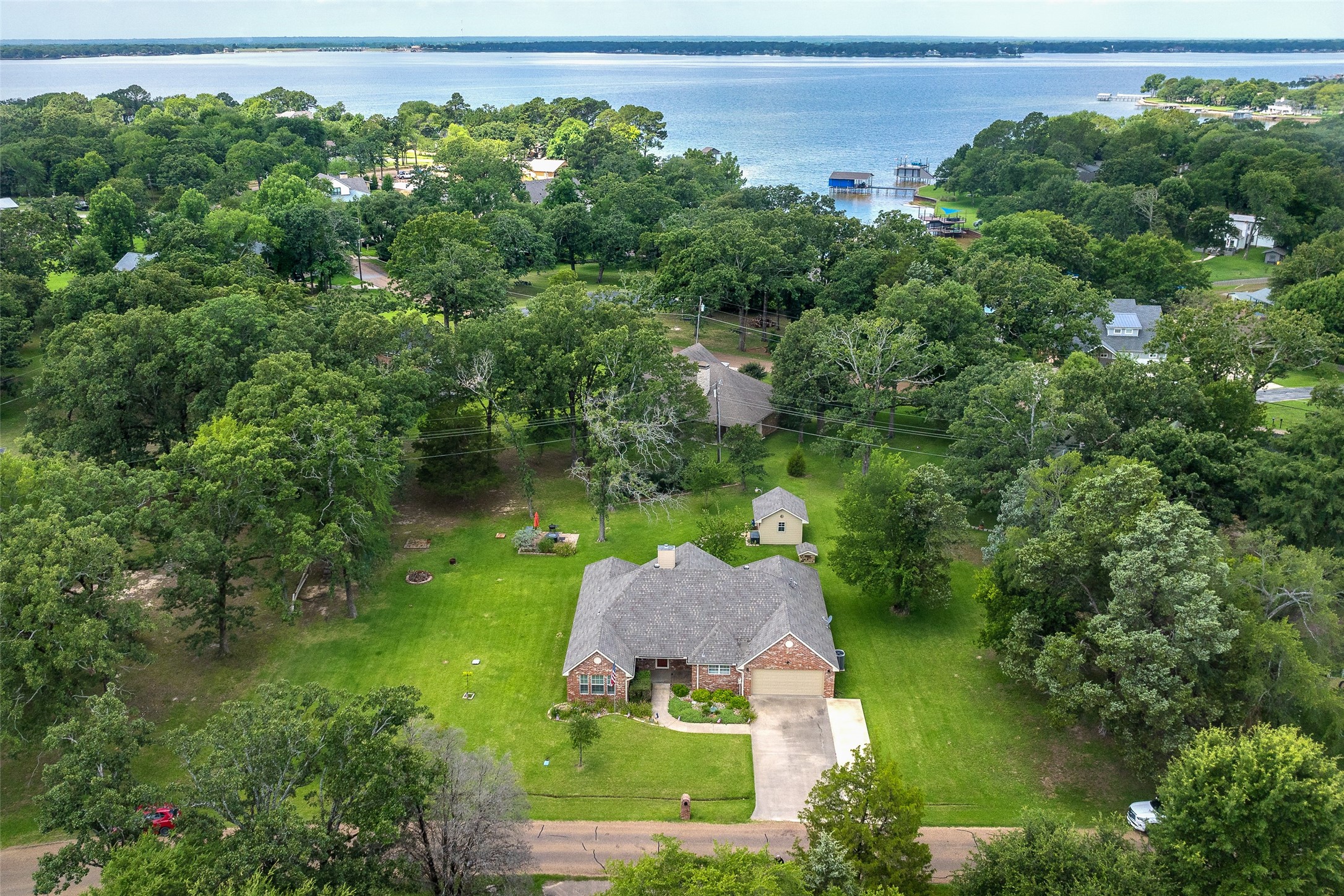 109 Castlewood Road Enchanted Oaks TX 75156