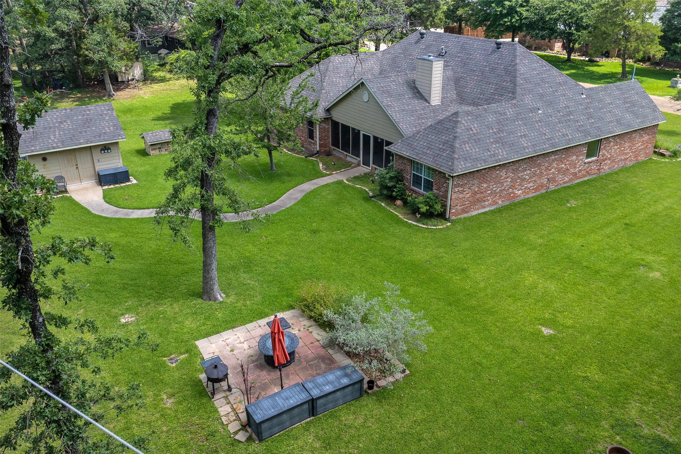109 Castlewood Road Enchanted Oaks TX 75156