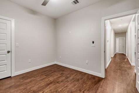 713 S Willomet Avenue Dallas TX 75208