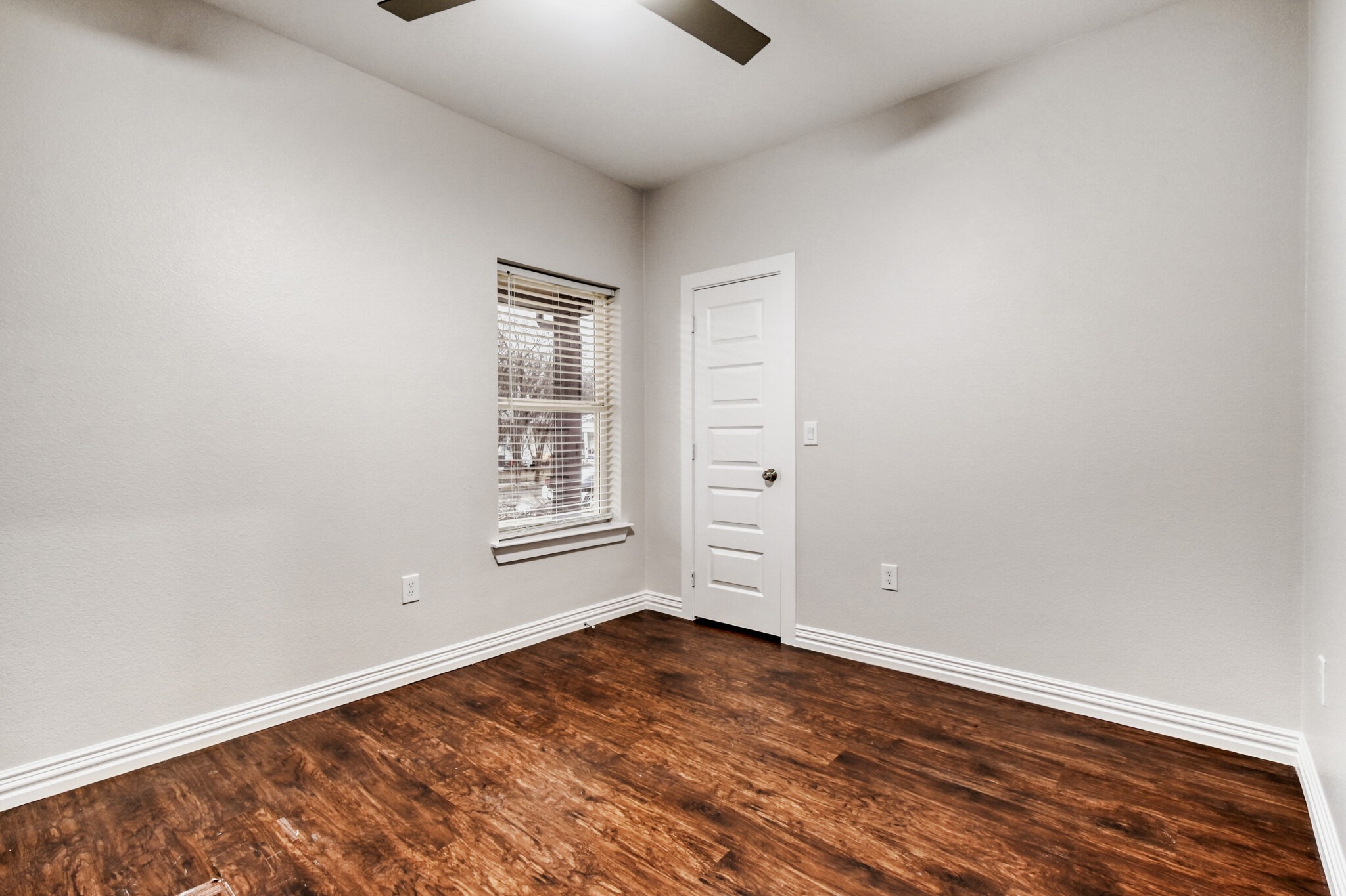 713 S Willomet Avenue Dallas TX 75208