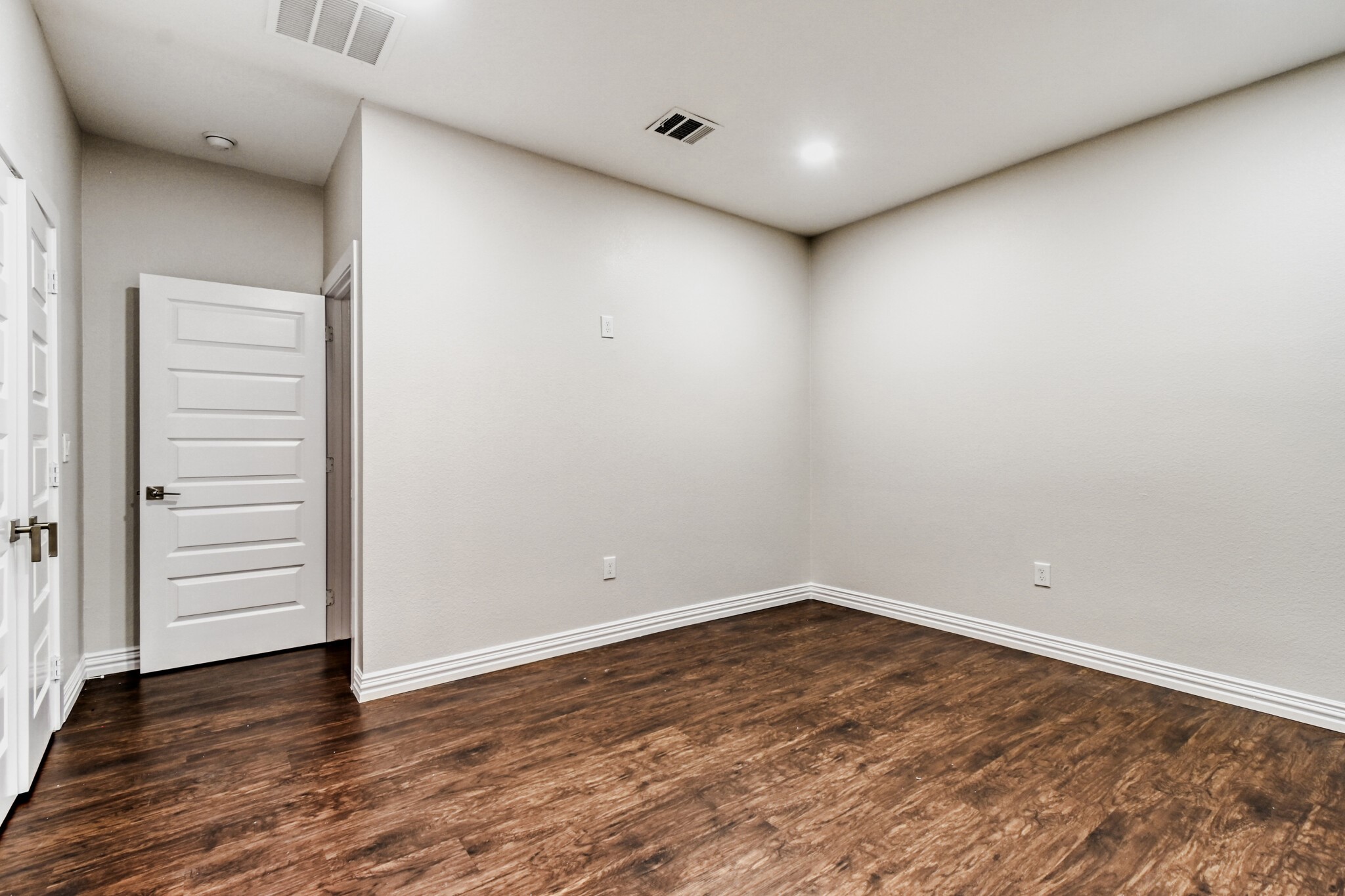 713 S Willomet Avenue Dallas TX 75208
