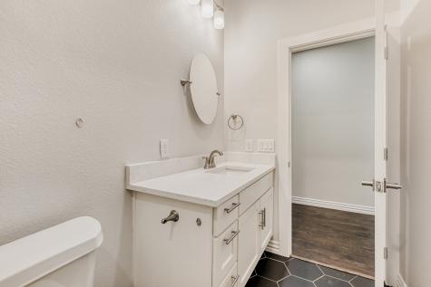 713 S Willomet Avenue Dallas TX 75208