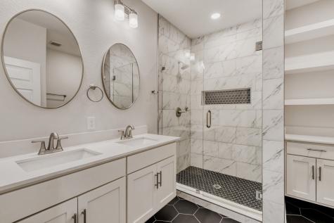 713 S Willomet Avenue Dallas TX 75208