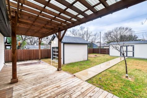 713 S Willomet Avenue Dallas TX 75208
