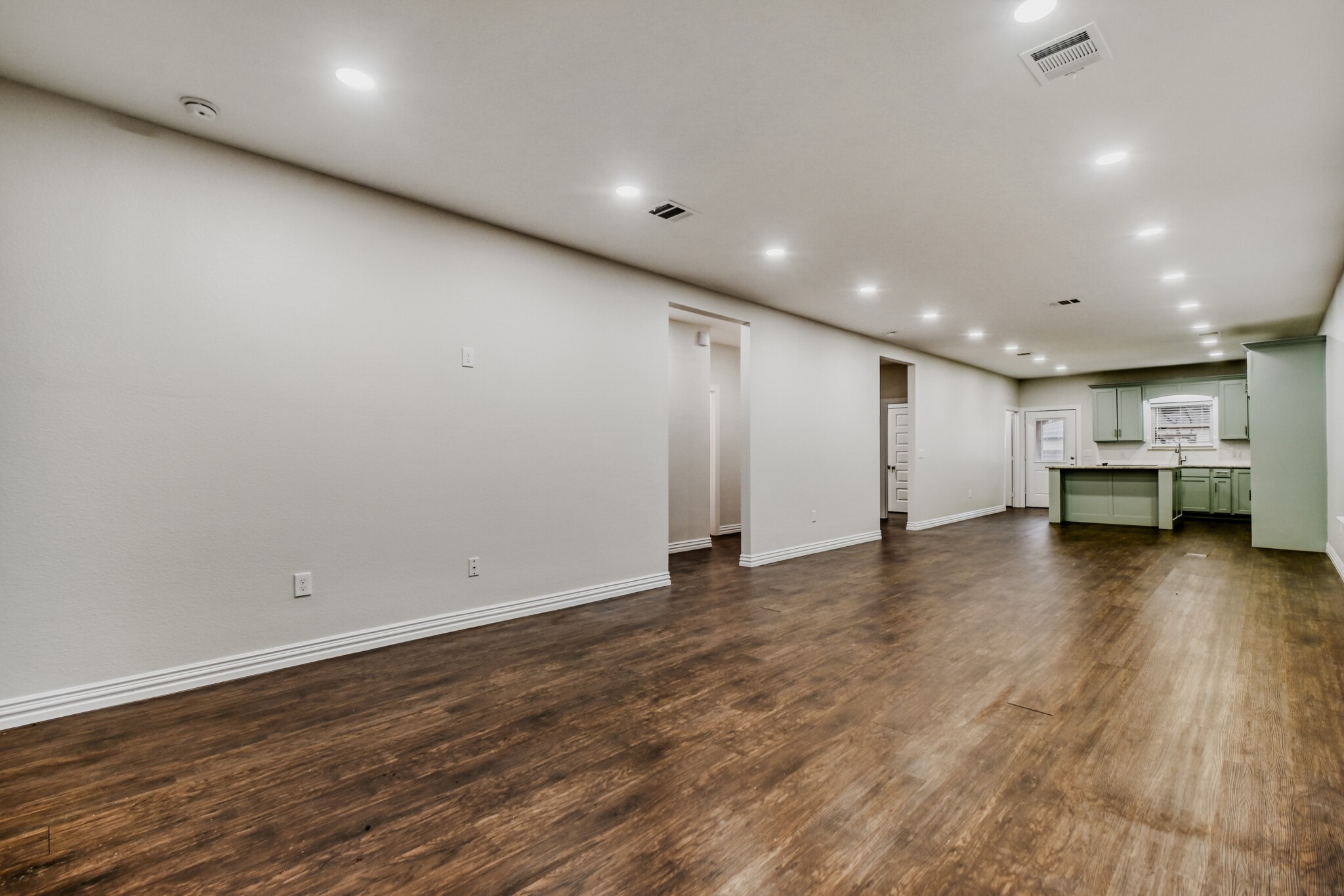 713 S Willomet Avenue Dallas TX 75208