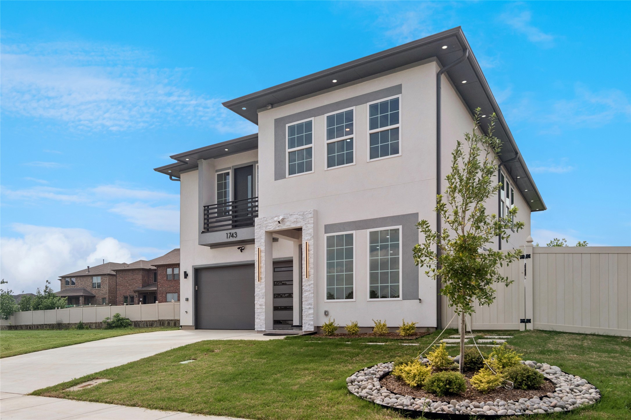 1743 Jabir Street Irving TX 75061