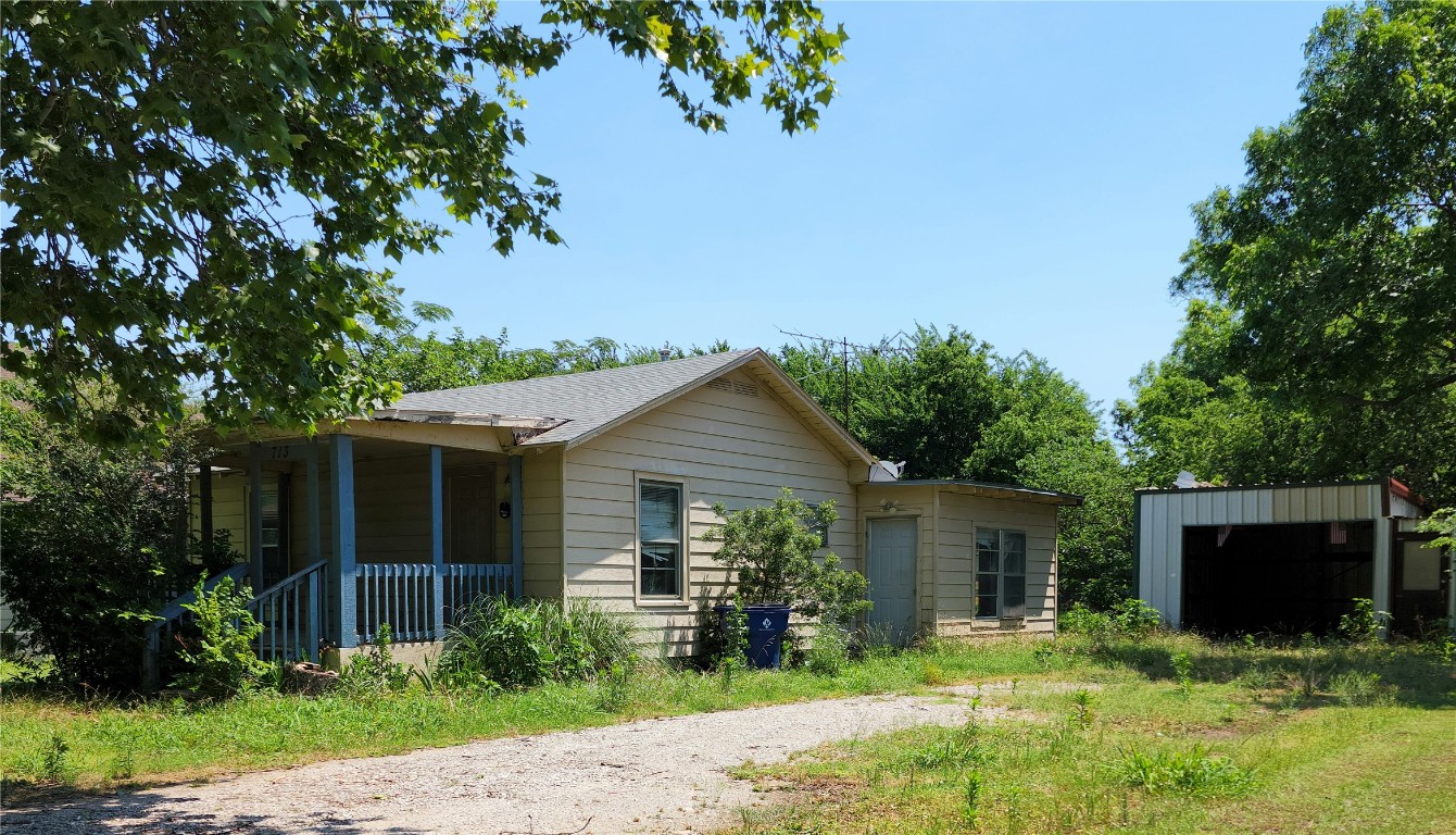 713 Caddell Street Aubrey TX 76227