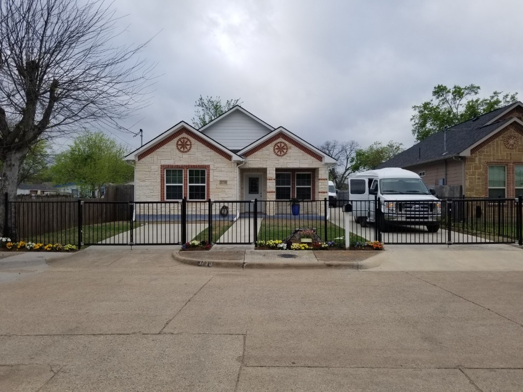 3730 Bickers Street Dallas TX 75212