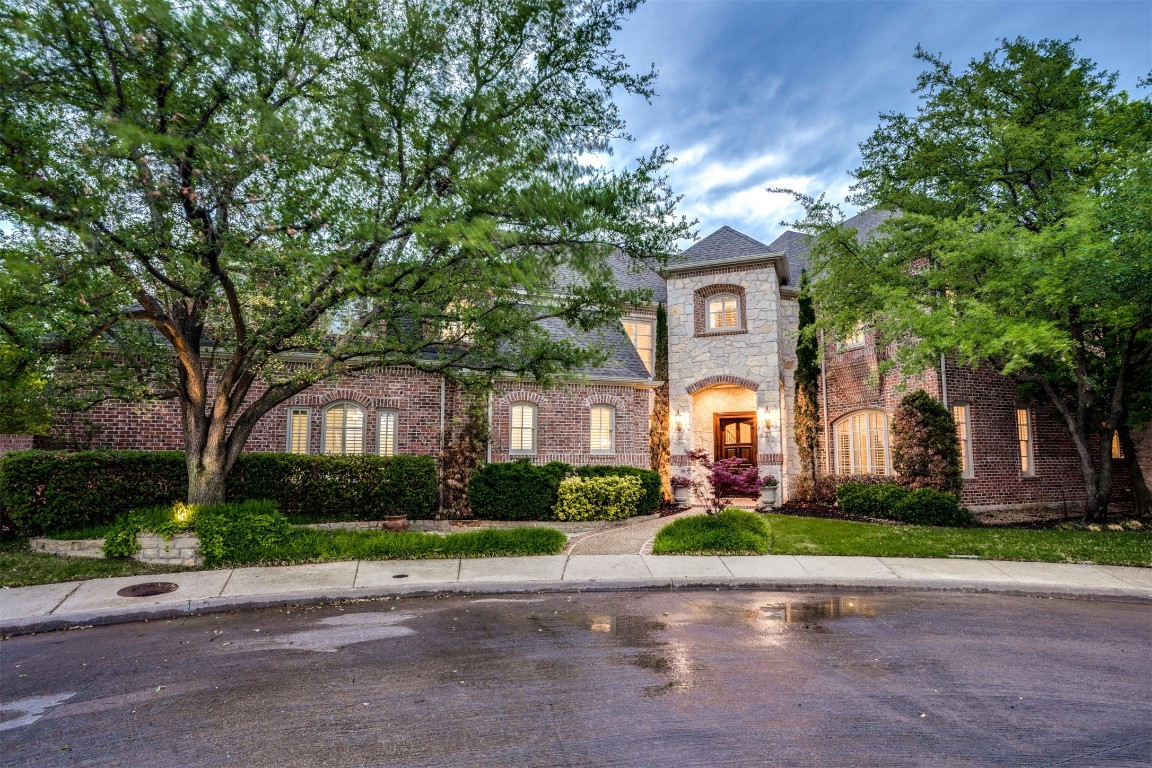 7023 Preston Grove Lane Dallas TX 75230