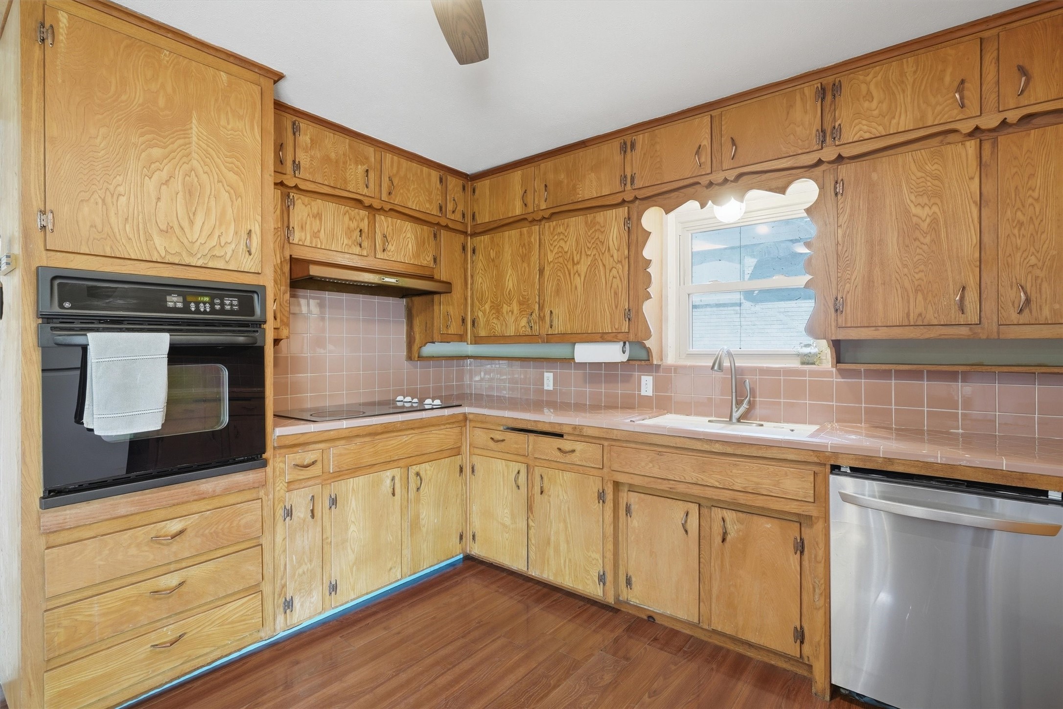 4105 Springbranch Drive Benbrook TX 76116