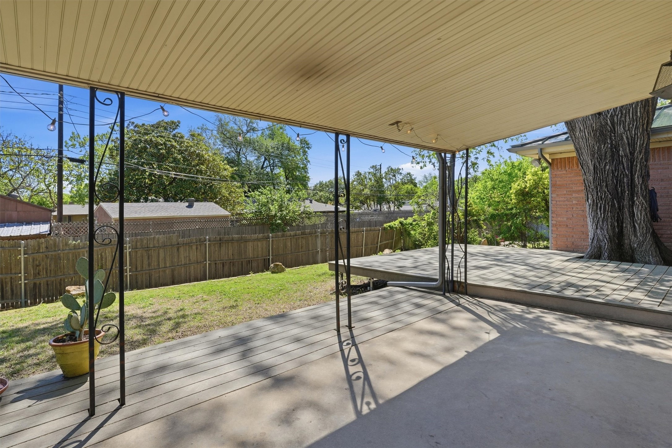 4105 Springbranch Drive Benbrook TX 76116