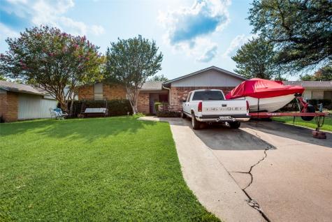 909 Embassy Street Mesquite TX 75149
