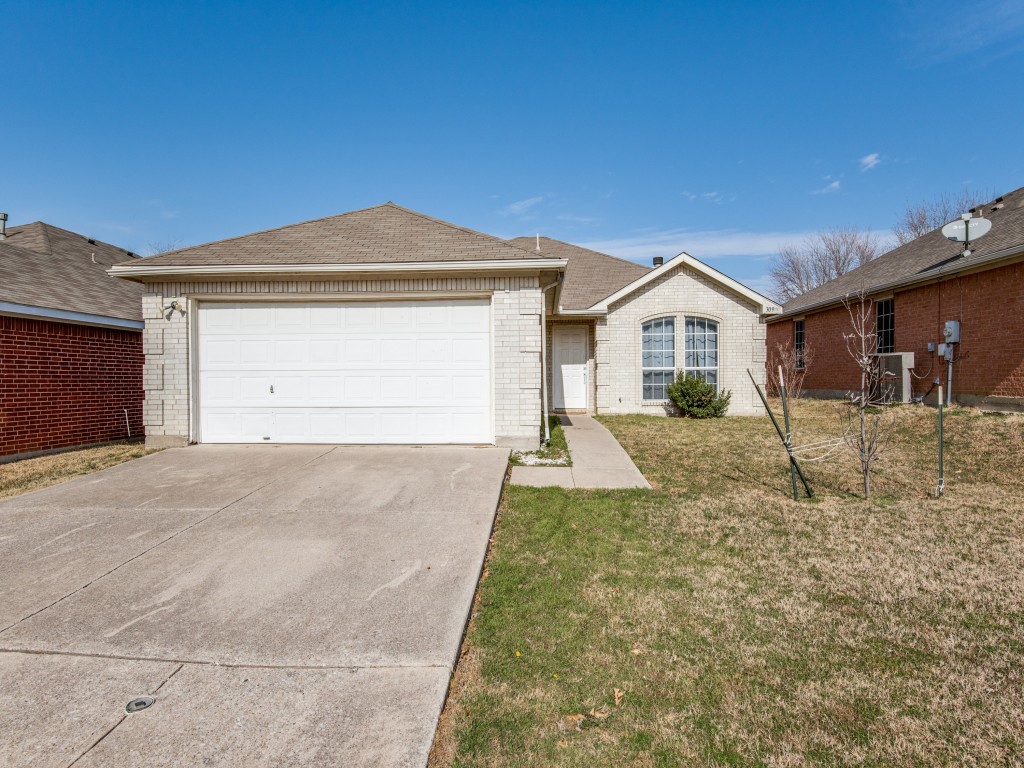 309 Stell Avenue Mansfield TX 76063