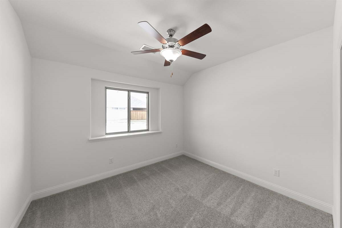 801 Trinity Street Van Alstyne TX 75495