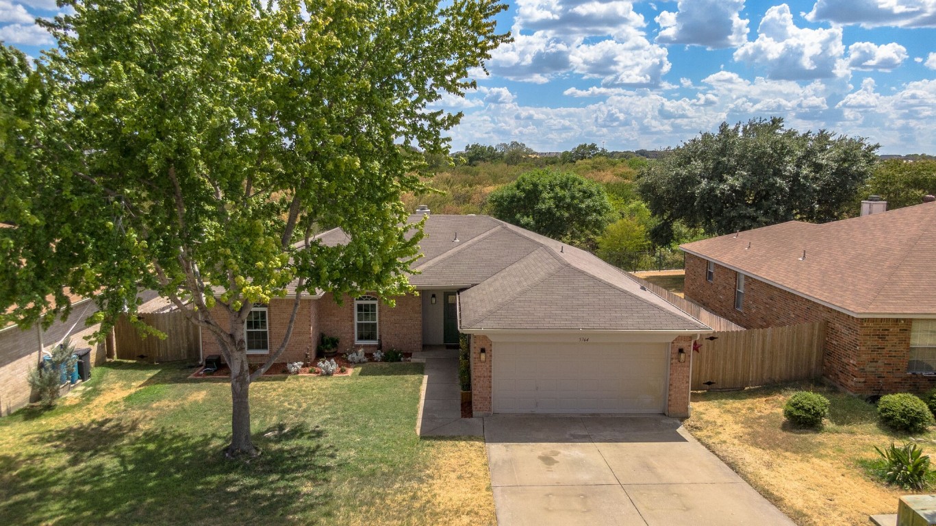5764 Fenway Court Haltom City TX 76137