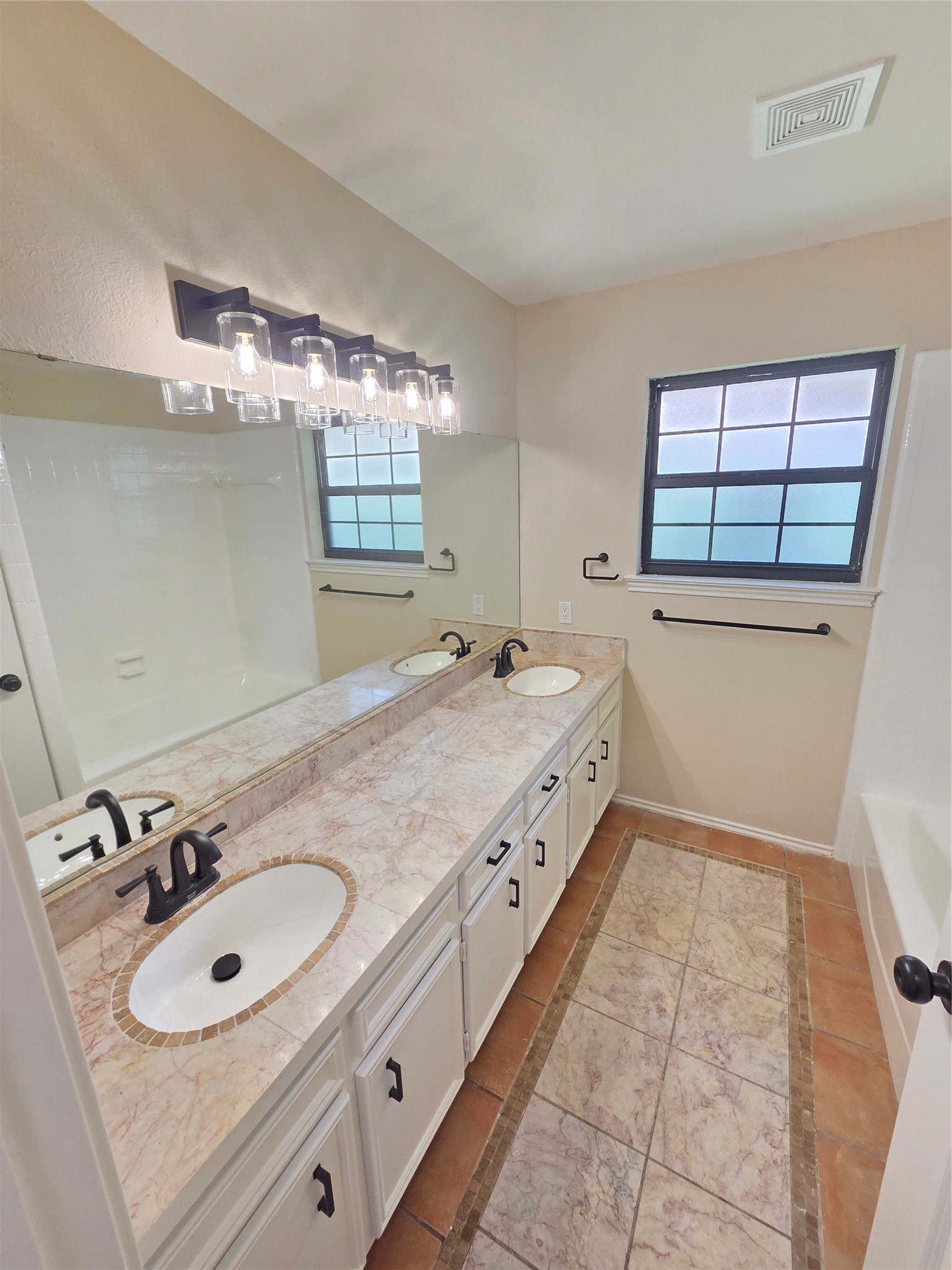 1507 Clover Hill Road Mansfield TX 76063