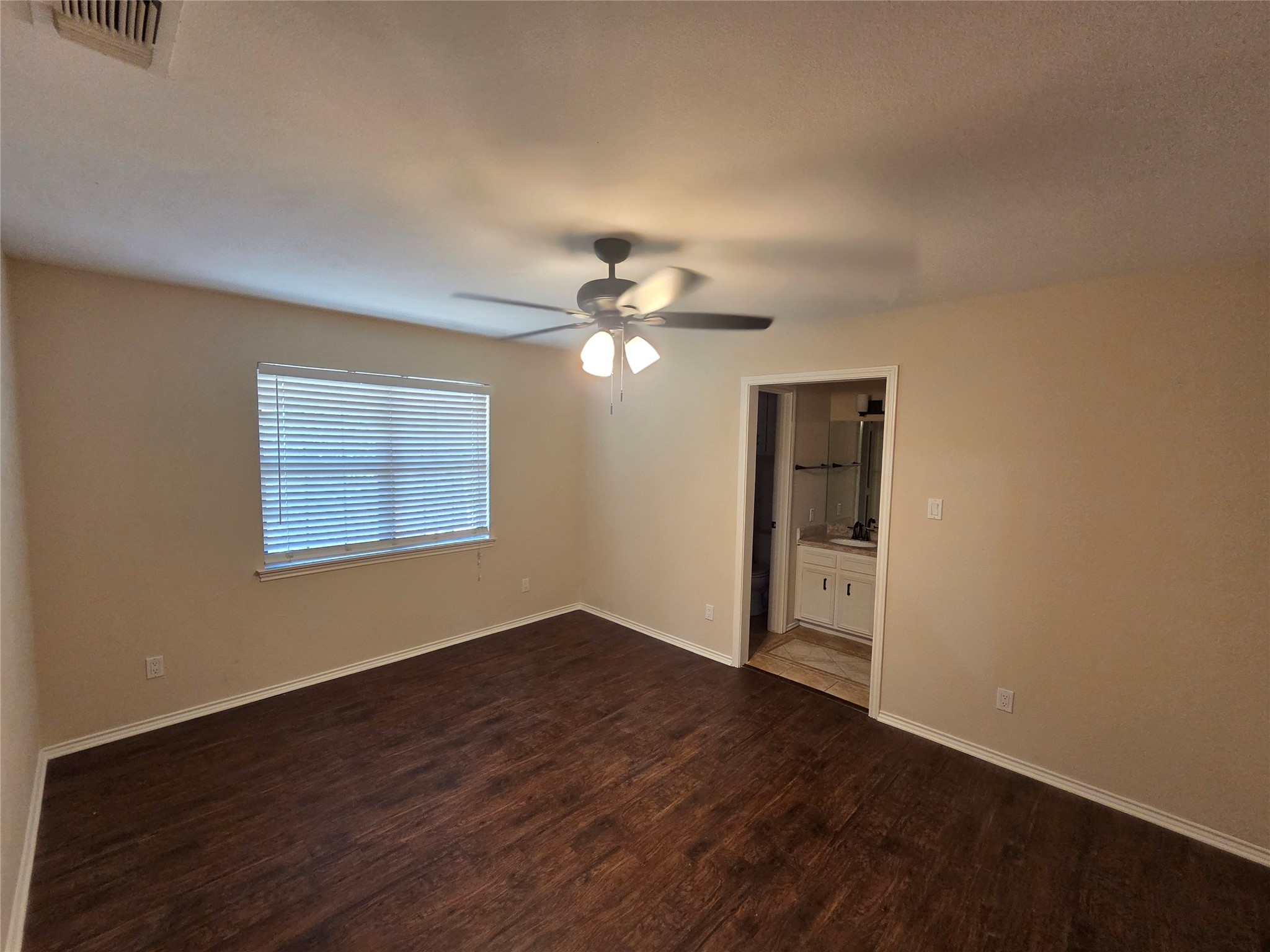 1507 Clover Hill Road Mansfield TX 76063