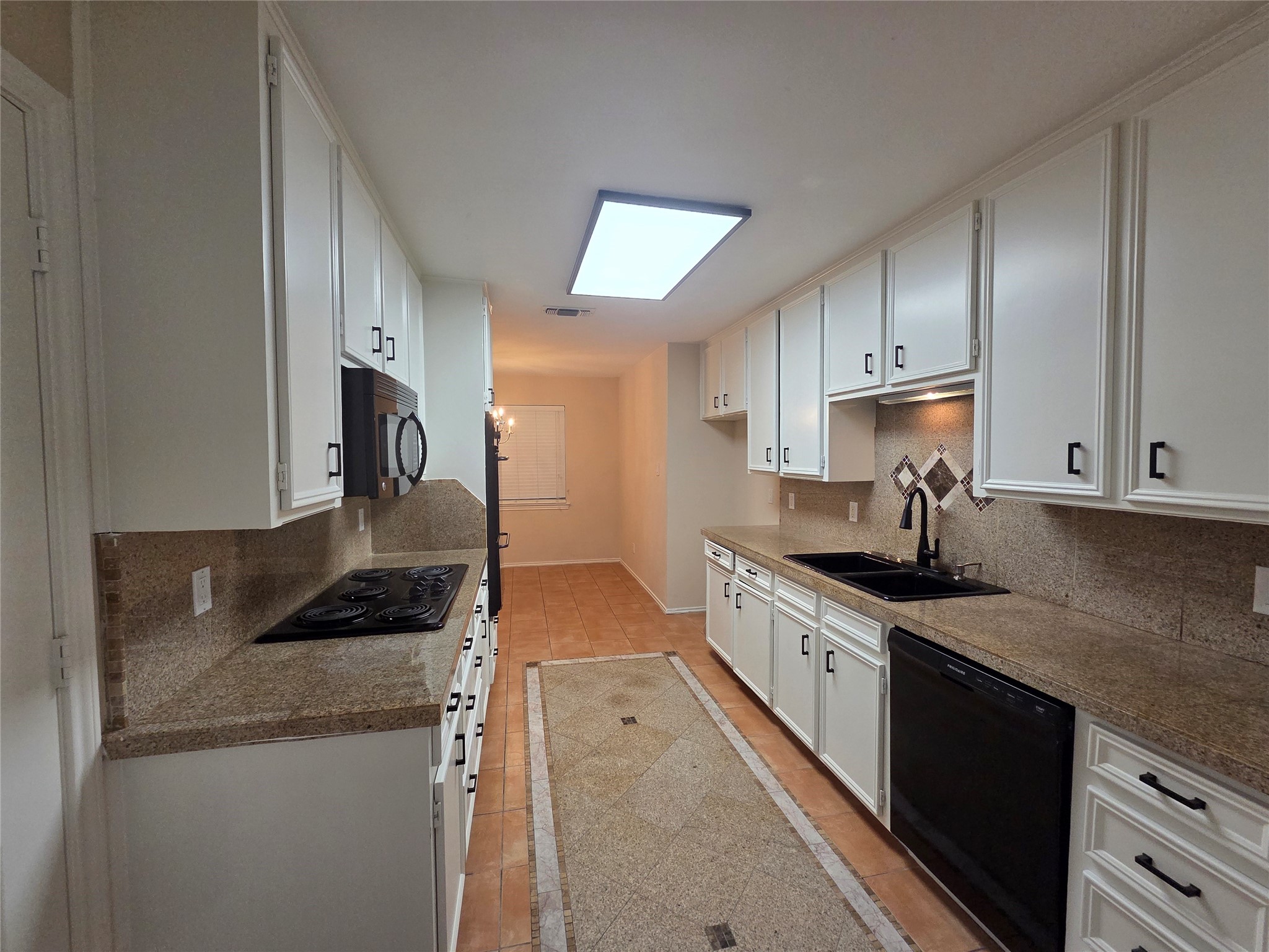 1507 Clover Hill Road Mansfield TX 76063