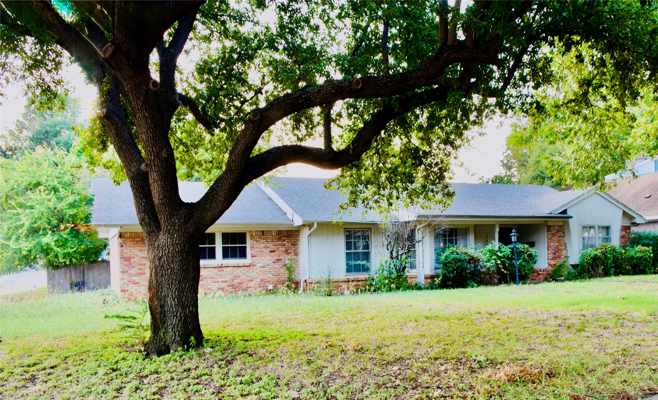 1951 Terbet Lane Fort Worth TX 76112