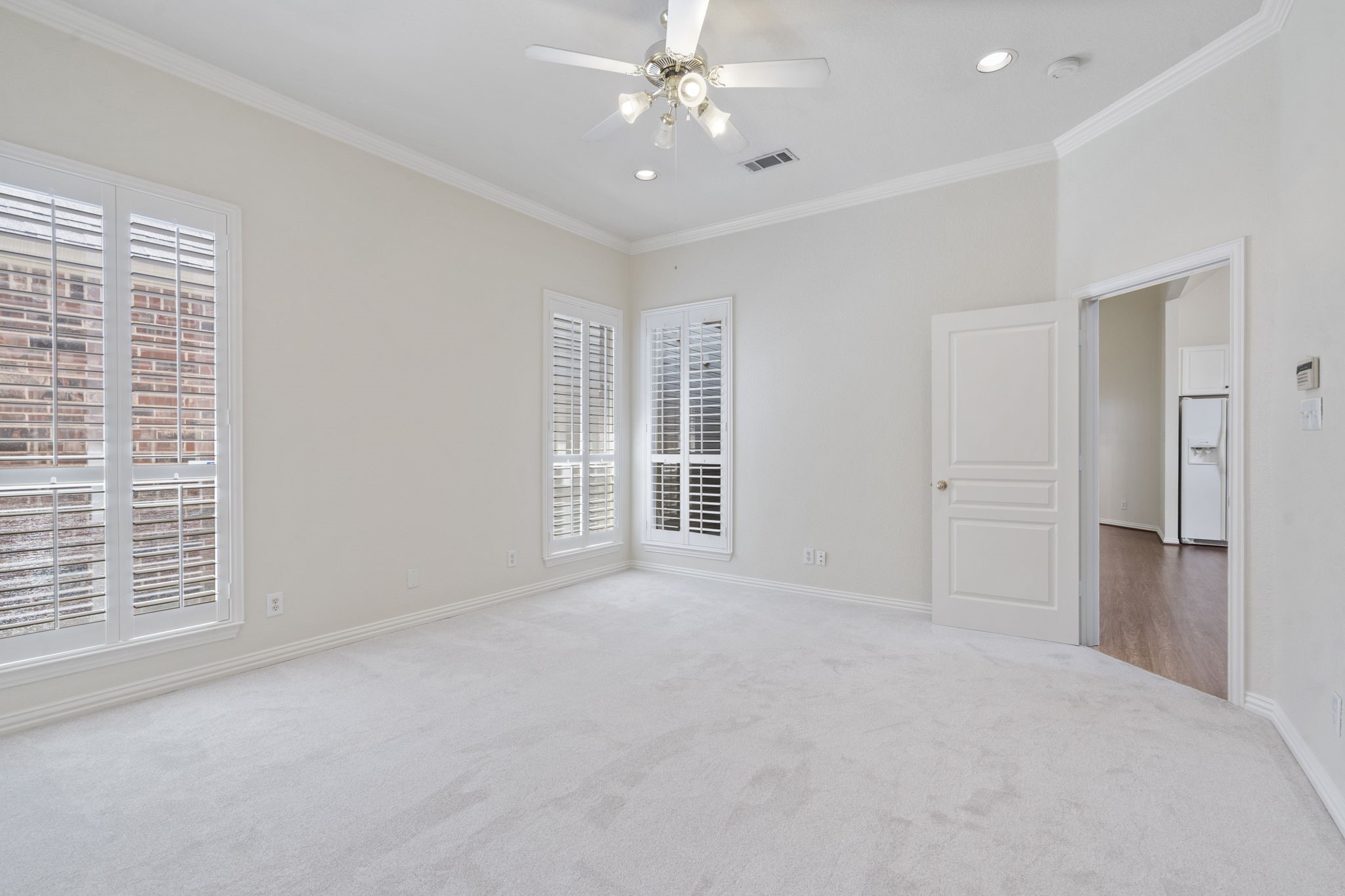 8719 Coppertowne Lane Dallas TX 75243