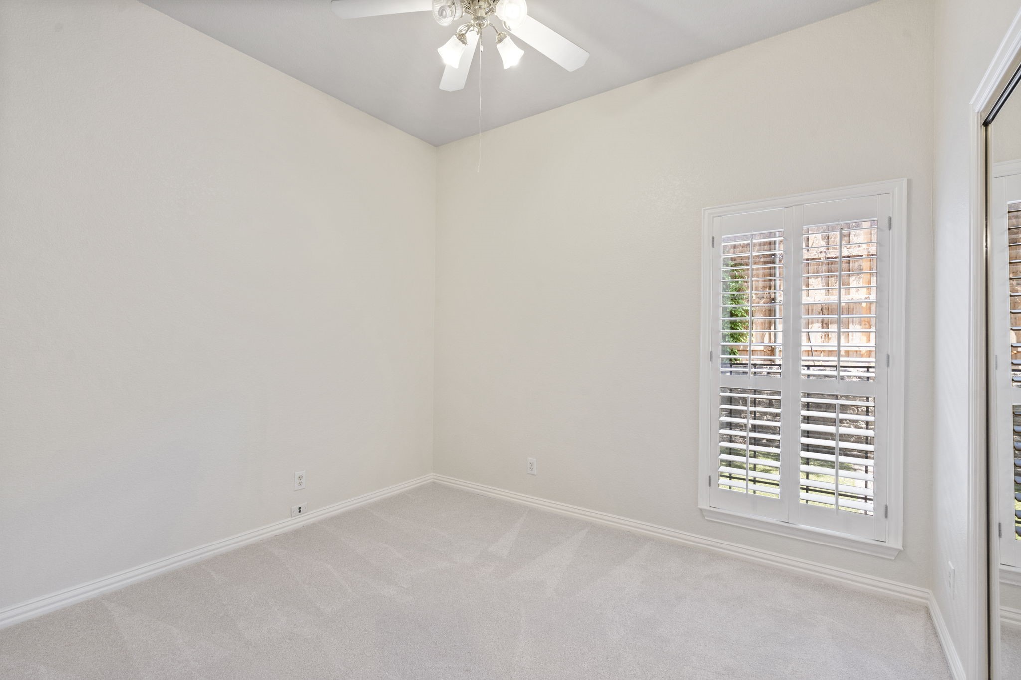 8719 Coppertowne Lane Dallas TX 75243