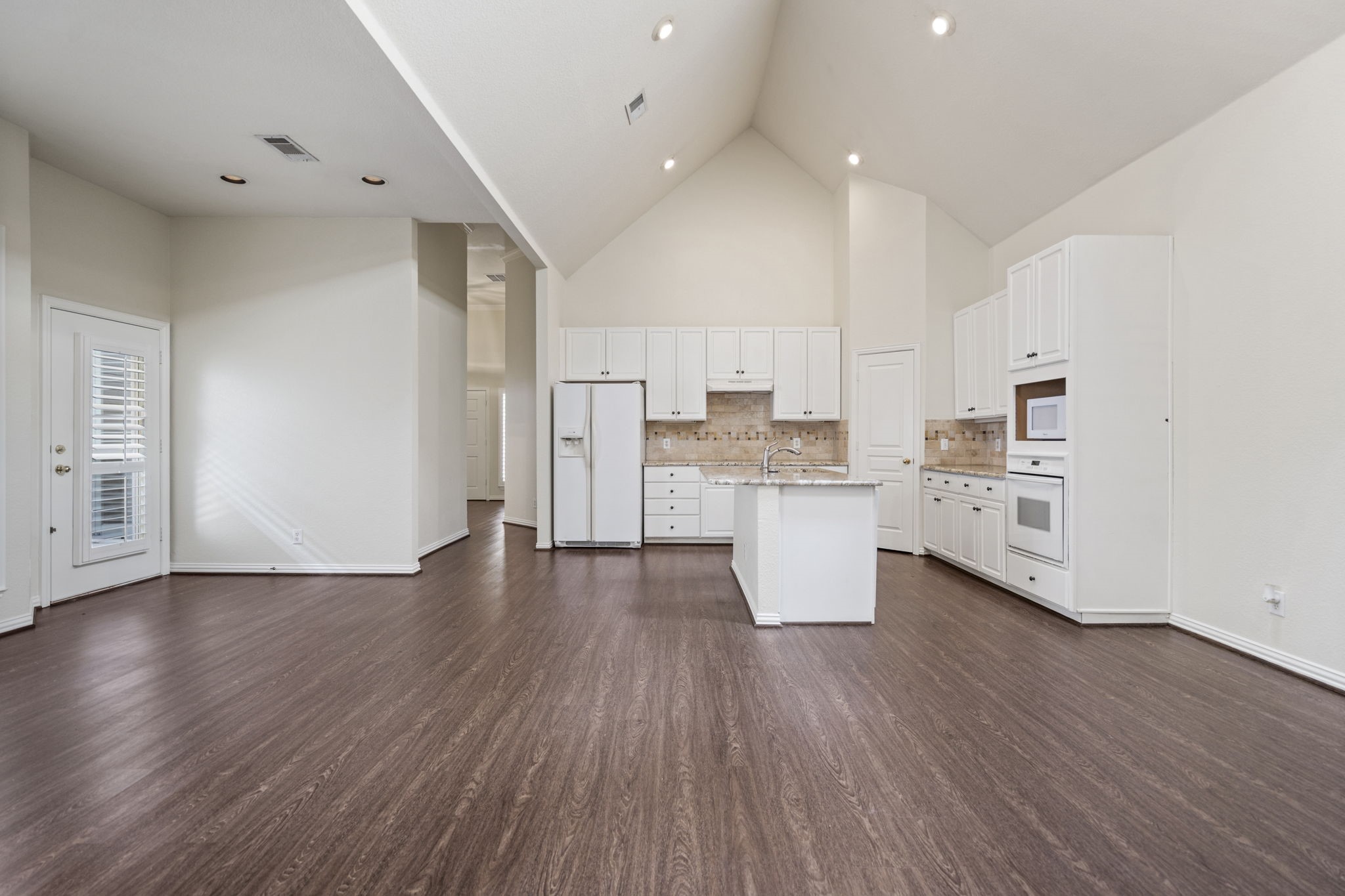 8719 Coppertowne Lane Dallas TX 75243