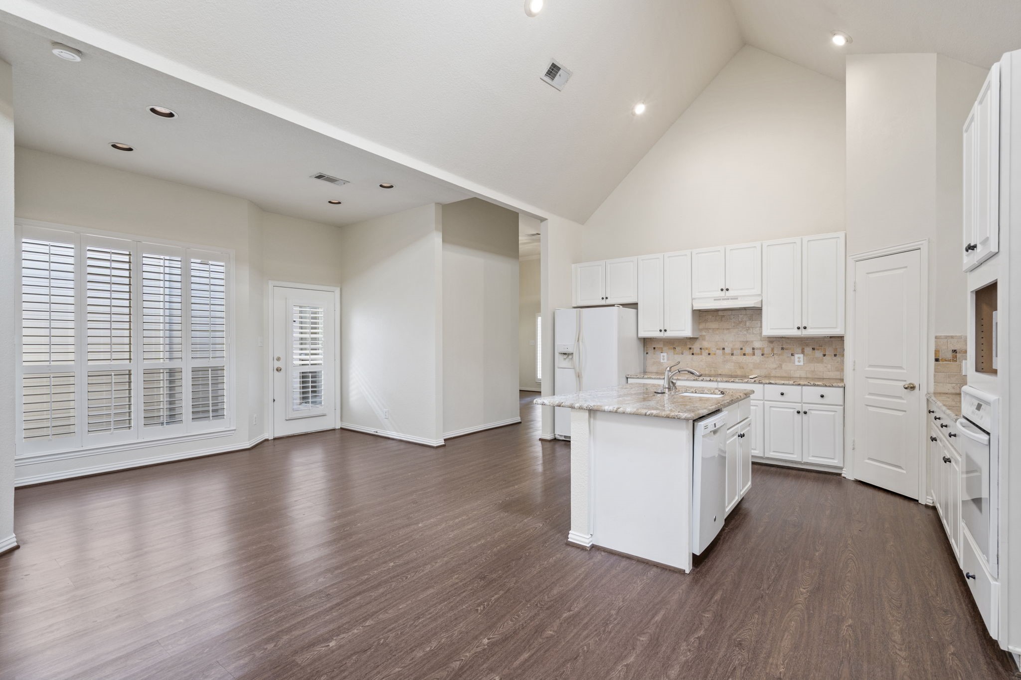 8719 Coppertowne Lane Dallas TX 75243