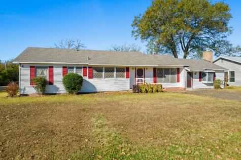 101 Mary Grace Street Mount Vernon TX 75457