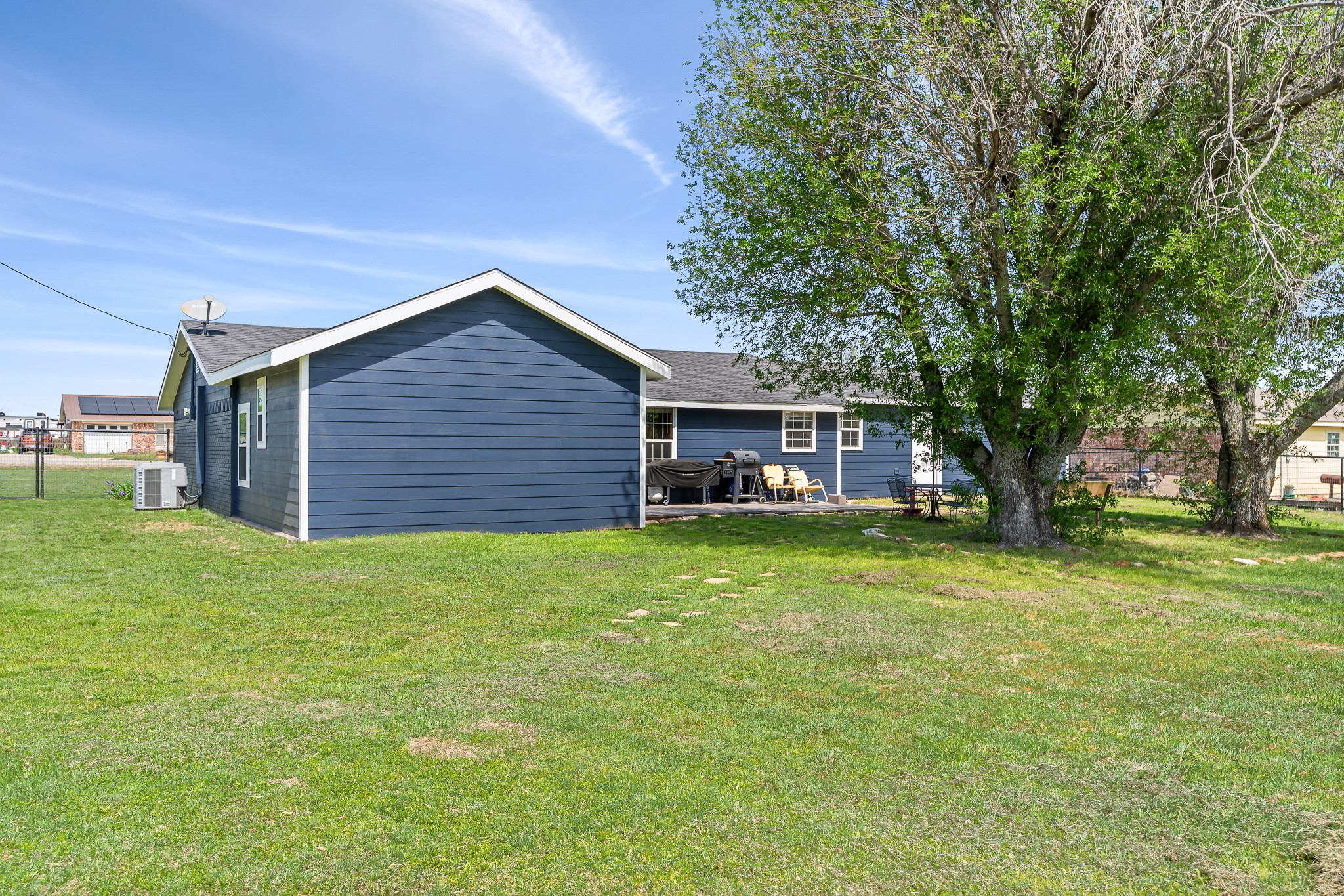 108 Paige Street Weatherford TX 76088