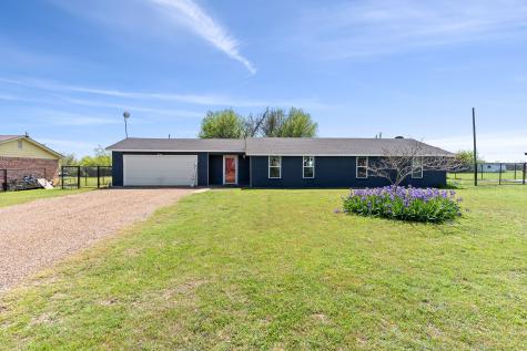 108 Paige Street Weatherford TX 76088