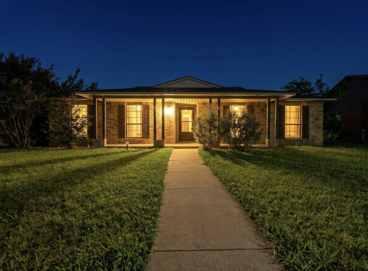 2213 Proctor Drive Carrollton TX 75007